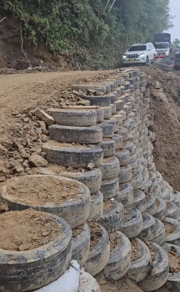 llantas, muro, contencion